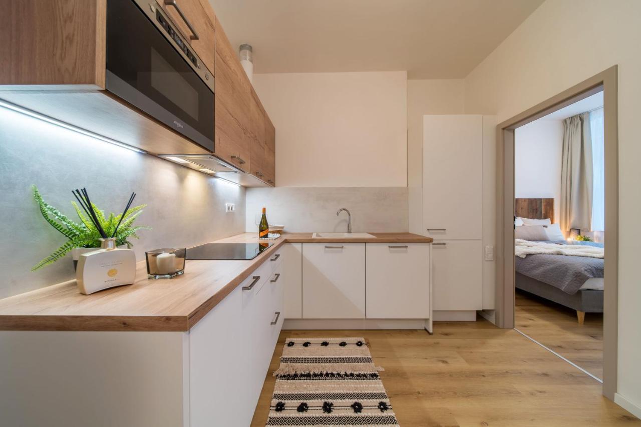 Rakosarna & Apartment *